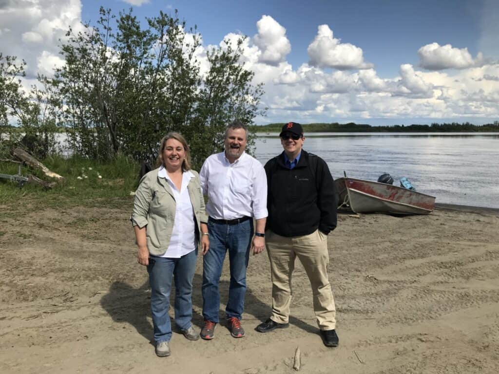 Akiak to discuss plans with the tribal government for entering the SBA's 8(a) program.